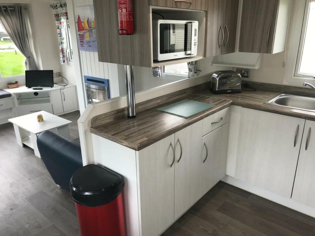 Static Caravan-Haven, Lake District Flookburgh Exterior photo